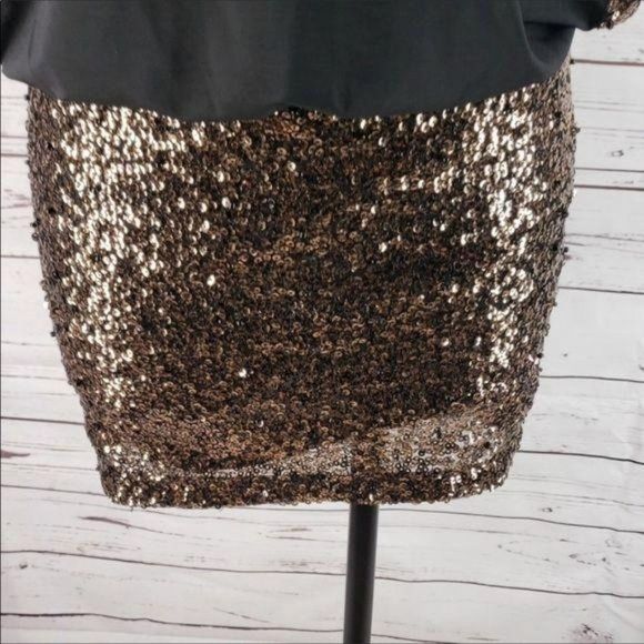 Bebe Women's Black & Gold Sequin Mini Bodycon Sleeveless Dress Size Small - Picture 3 of 8